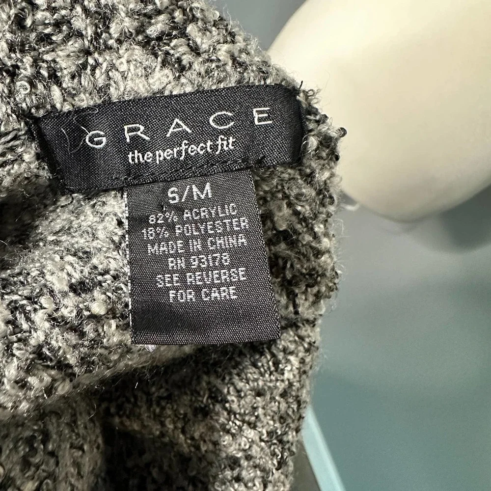 Grace Turtleneck Gray Poncho Style Sweater S / M - Picture 6 of 6